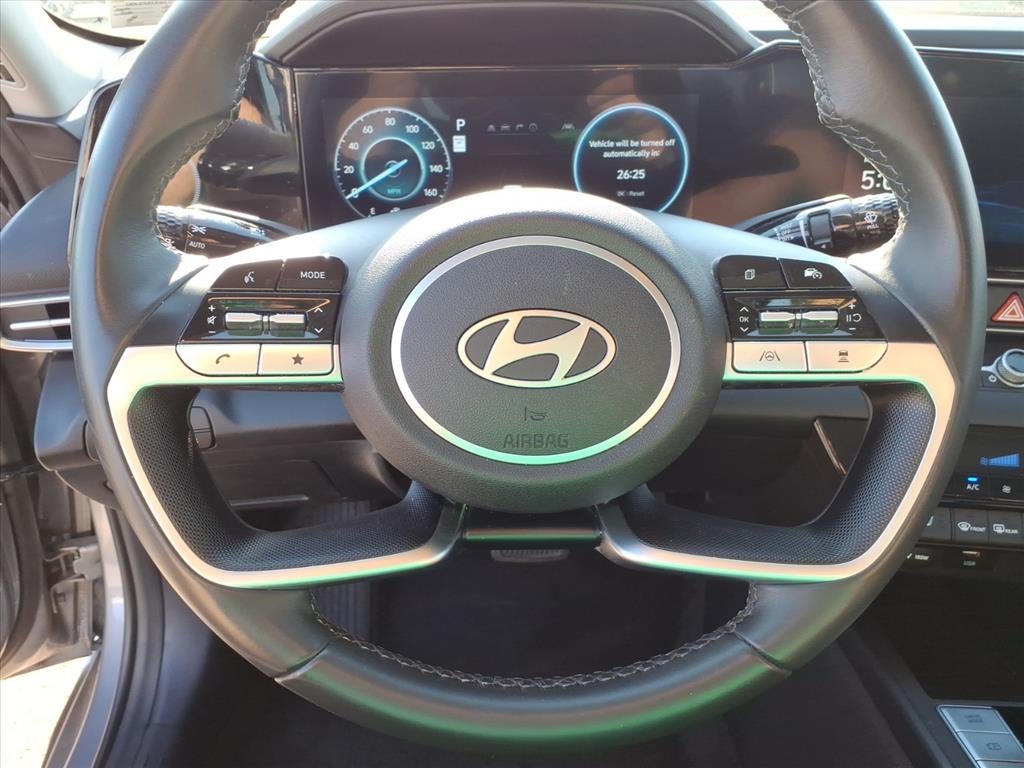 2025 Hyundai Elantra HEV Limited