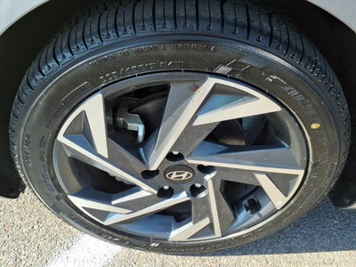 2025 Hyundai Elantra HEV Limited
