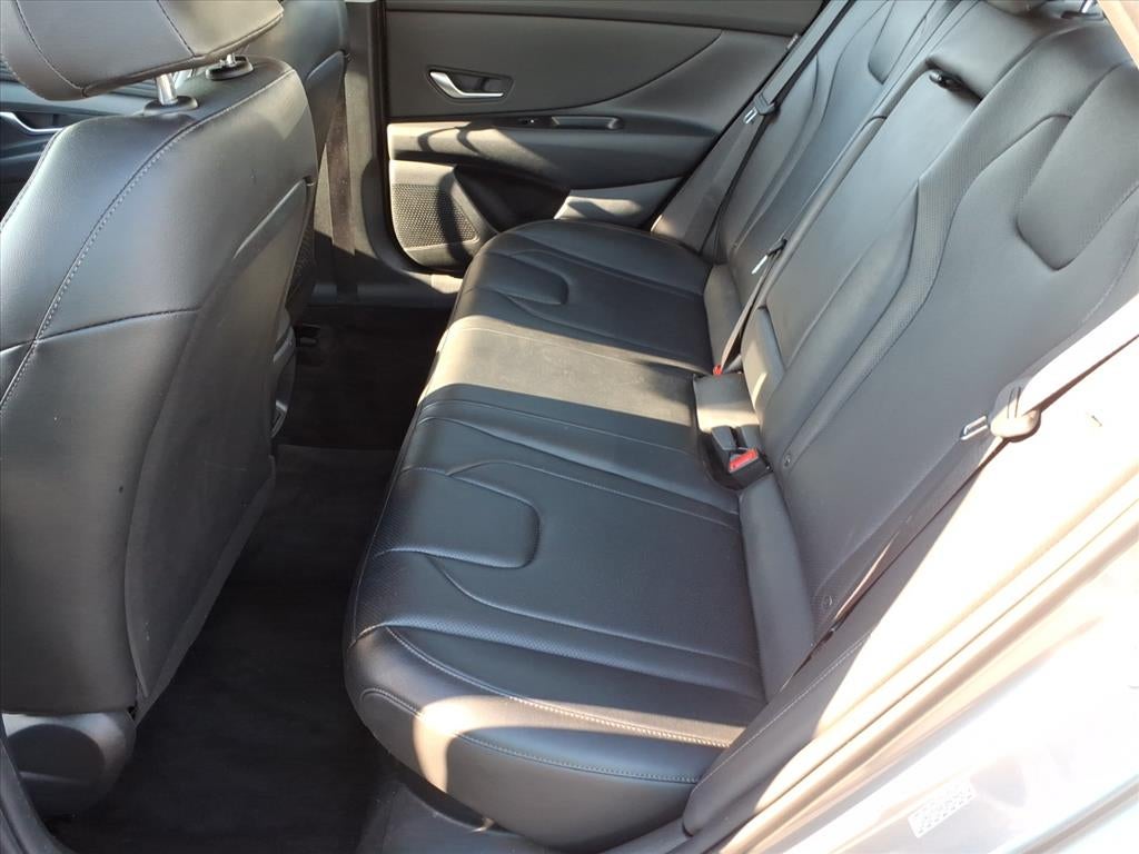 2025 Hyundai Elantra HEV Limited