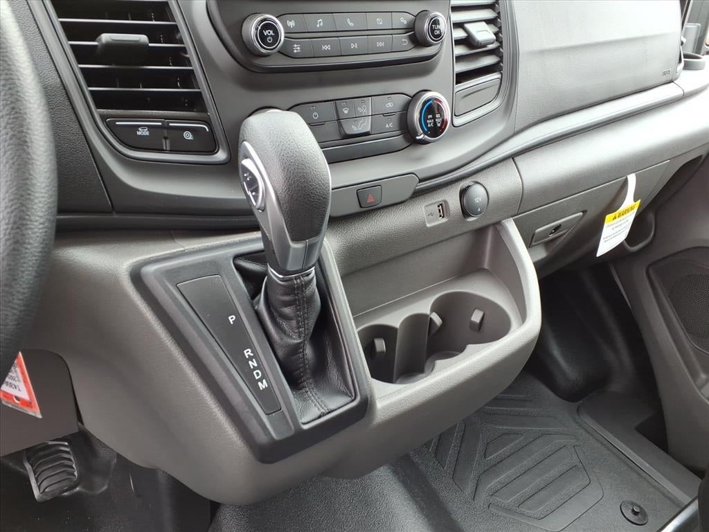 2025 Ford Transit Cargo Van Base