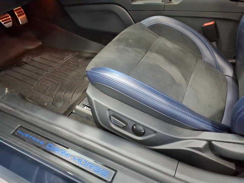 2025 Ford Mustang Dark Horse