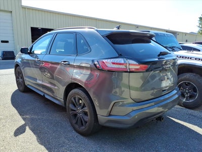 2022 Ford Edge SE