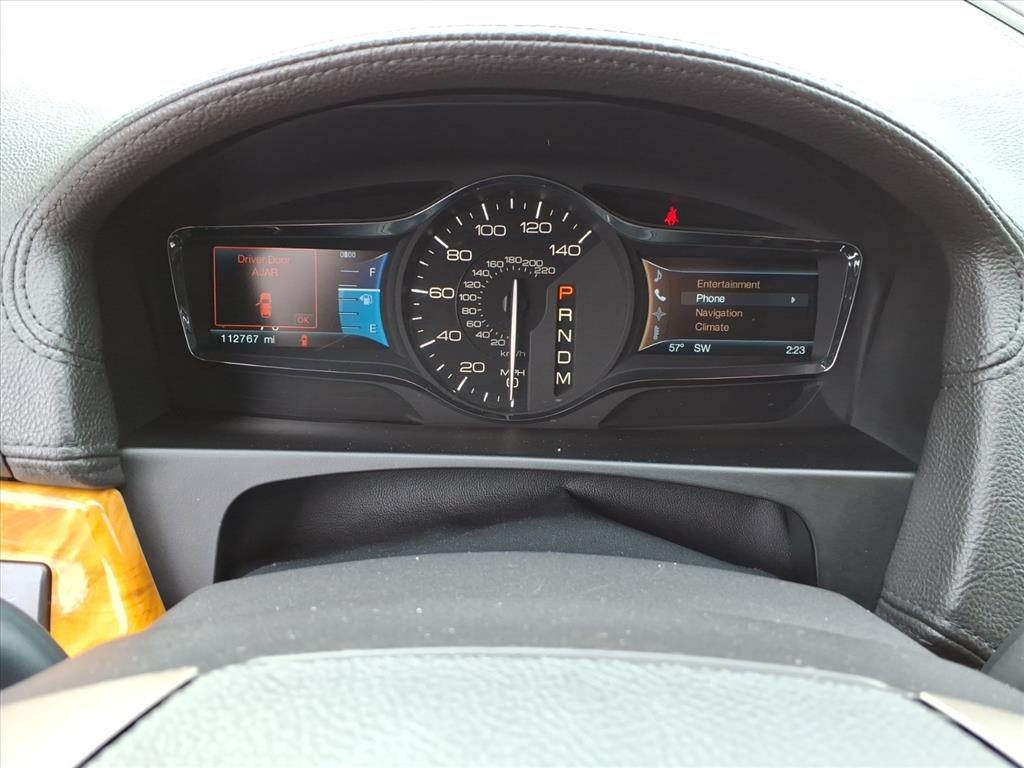 2012 Lincoln MKX Base