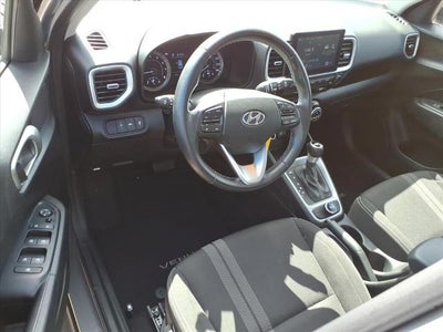 2022 Hyundai Venue SEL