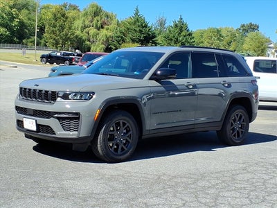2027 Jeep Grand Cherokee GRAND CHEROKEE LAREDO ALTITUDE 4X4