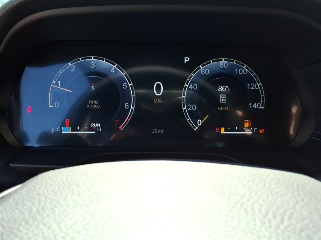 2027 Jeep Grand Cherokee GRAND CHEROKEE LAREDO ALTITUDE 4X4