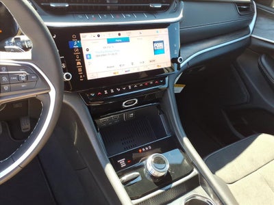 2027 Jeep Grand Cherokee GRAND CHEROKEE LAREDO ALTITUDE 4X4