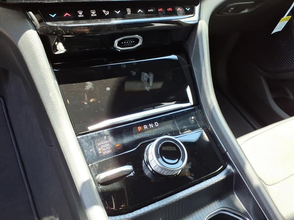 2026 Jeep Grand Cherokee GRAND CHEROKEE L LAREDO ALTITUDE 4X4