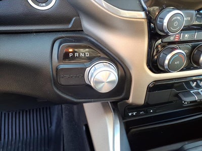 2019 RAM 1500 Laramie Crew Cab 4x2 5'7' Box