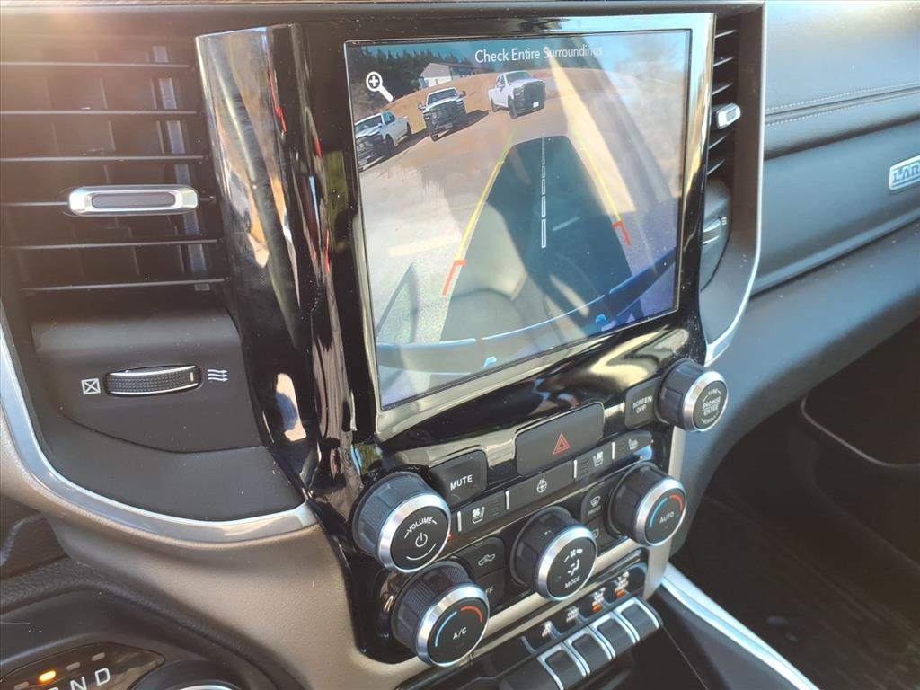 2019 RAM 1500 Laramie Crew Cab 4x2 5'7' Box