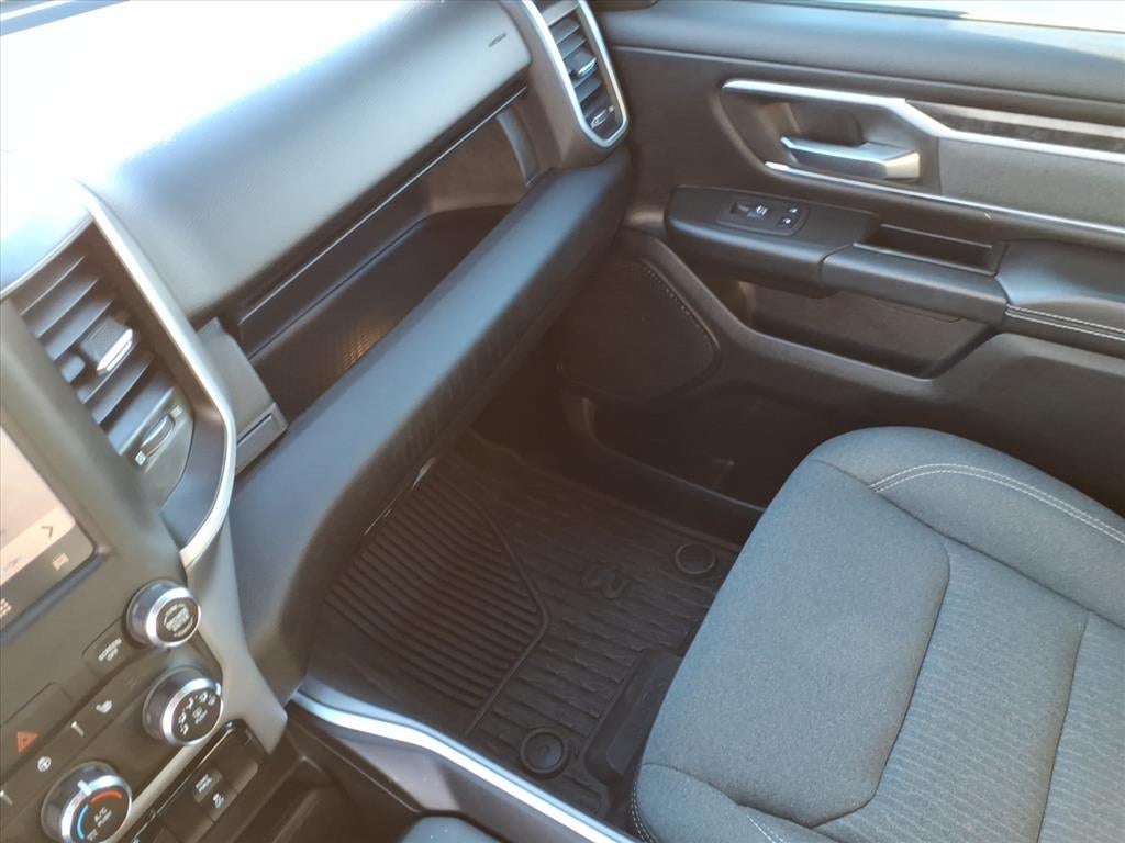 2023 RAM 1500 Big Horn Quad Cab 4x4 6'4' Box