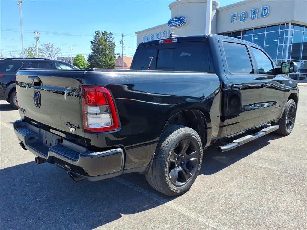 2021 RAM 1500 Big Horn Crew Cab 4x4 5'7' Box