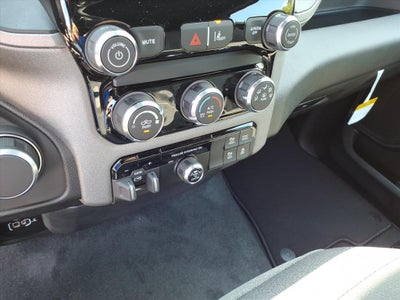 2026 RAM 1500 RAM 1500 EXPRESS CREW CAB 4X4 5'7' BOX