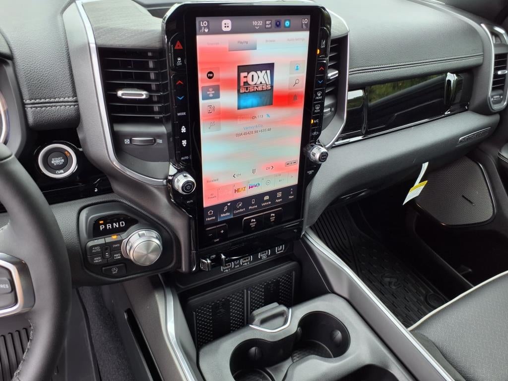 2025 RAM Ram 1500 RAM 1500 LARAMIE CREW CAB 4X4 5'7' BOX