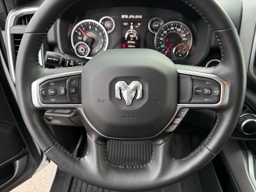 2024 RAM 1500 Big Horn Crew Cab 4x4 6'4' Box