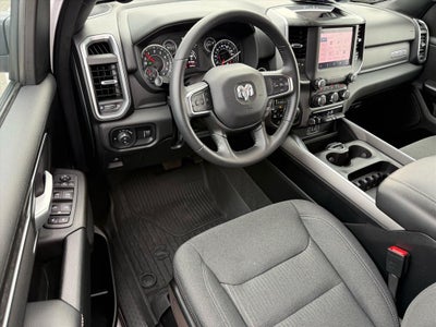 2024 RAM 1500 Big Horn Crew Cab 4x4 6'4' Box