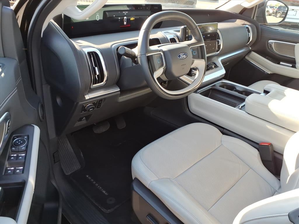 2025 Ford Expedition Platinum MAX