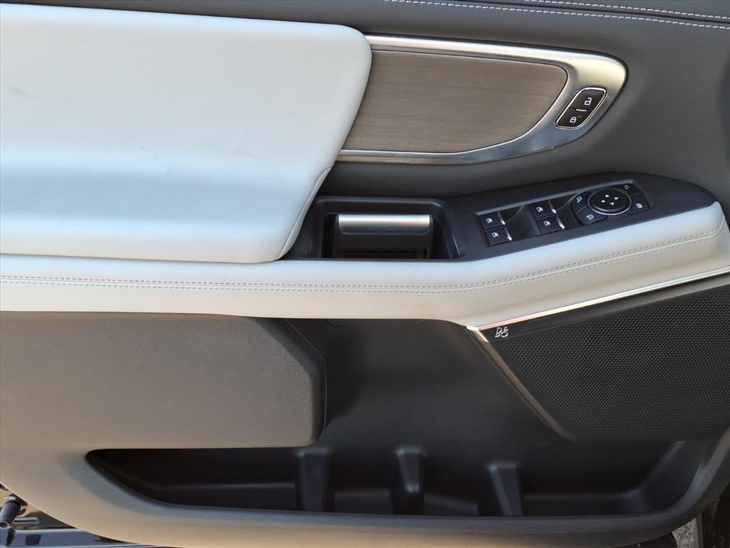 2025 Ford Expedition Platinum MAX