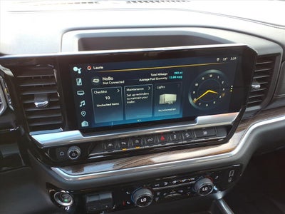 2022 Chevrolet Silverado 1500 4WD Crew Cab Short Bed RST