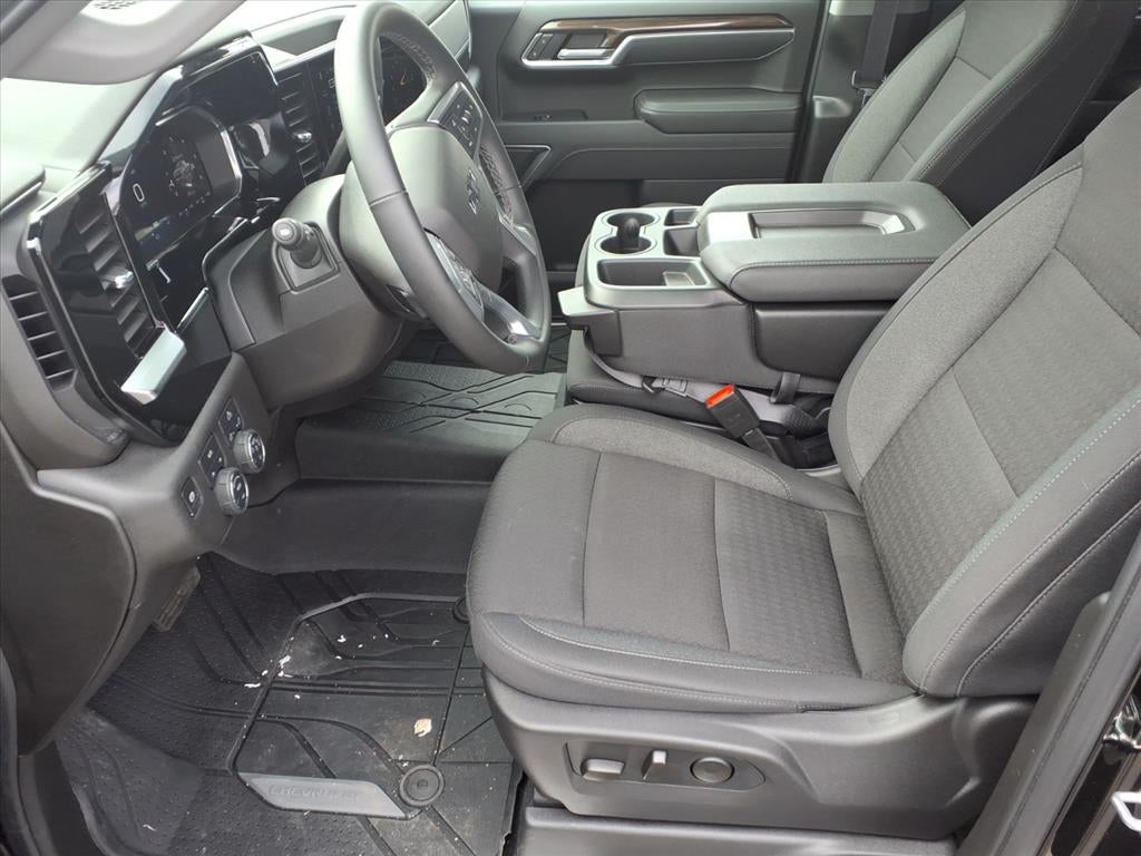 2026 Chevrolet Silverado 1500 4WD Crew Cab Short Bed RST