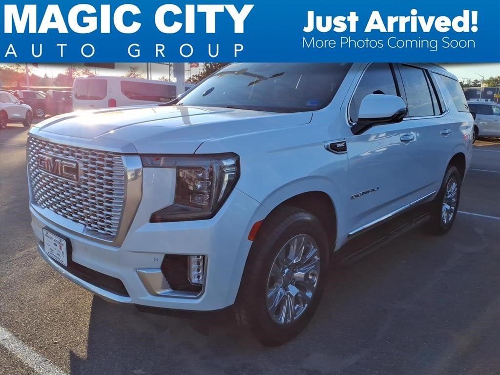 2023 GMC Yukon 4WD Denali