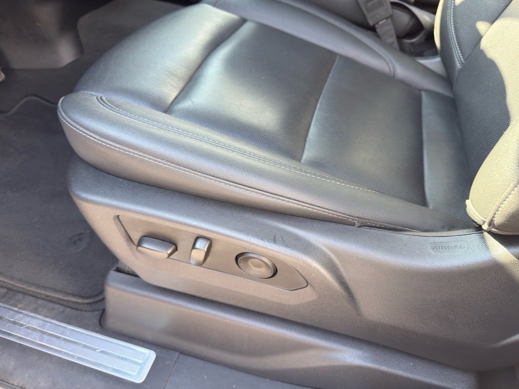 2025 GMC Sierra 1500 4WD Crew Cab Short Box SLT