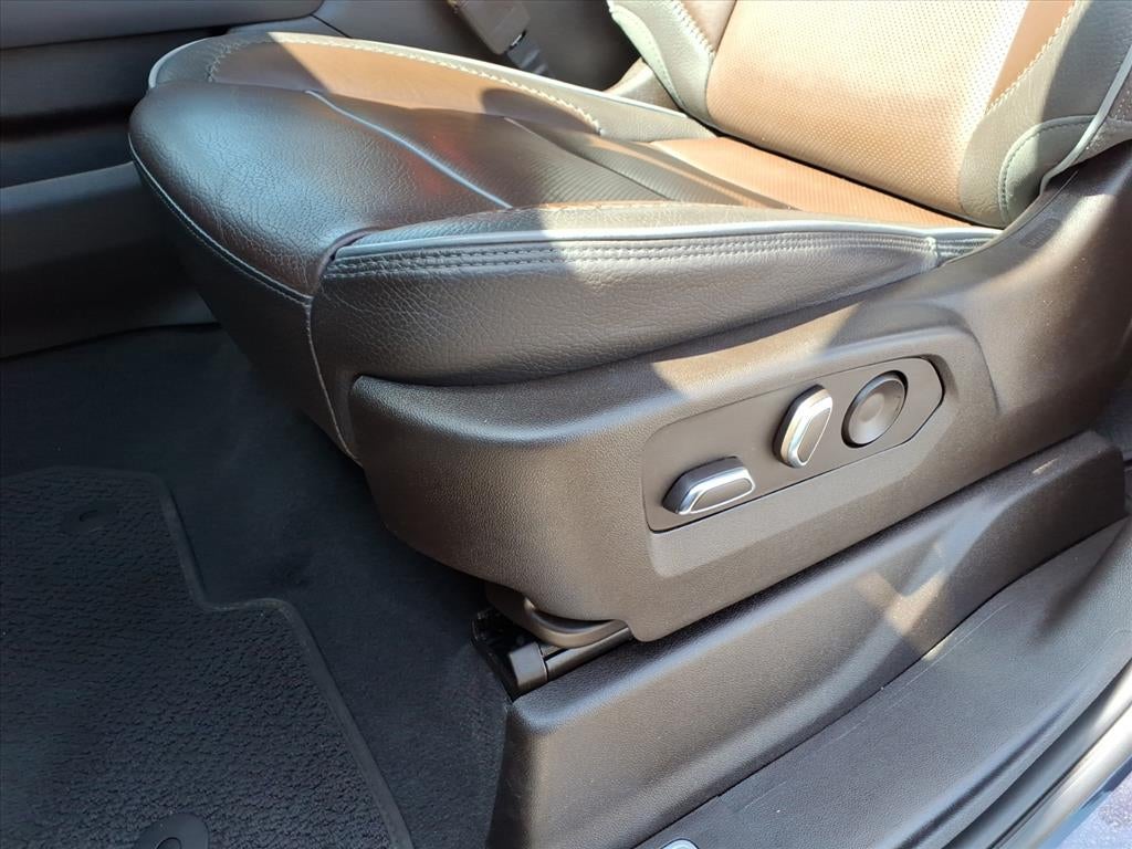 2023 GMC Sierra 1500 4WD Crew Cab Short Box Denali