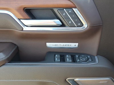 2023 GMC Sierra 1500 4WD Crew Cab Short Box Denali