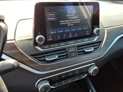 2023 Nissan Altima SV FWD