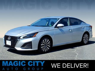 2023 Nissan Altima SV FWD
