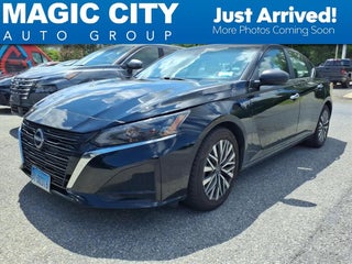2024 Nissan Altima SV FWD