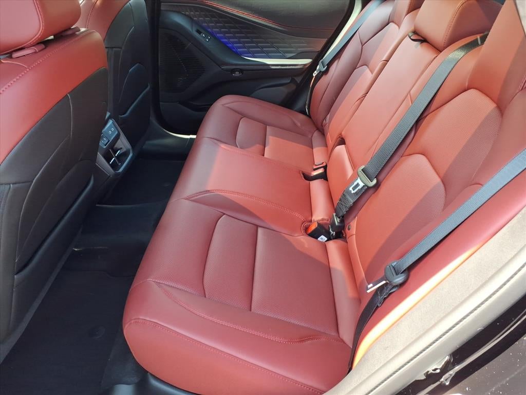 2027 Dodge Charger CHARGER R/T PLUS 4-DOOR AWD
