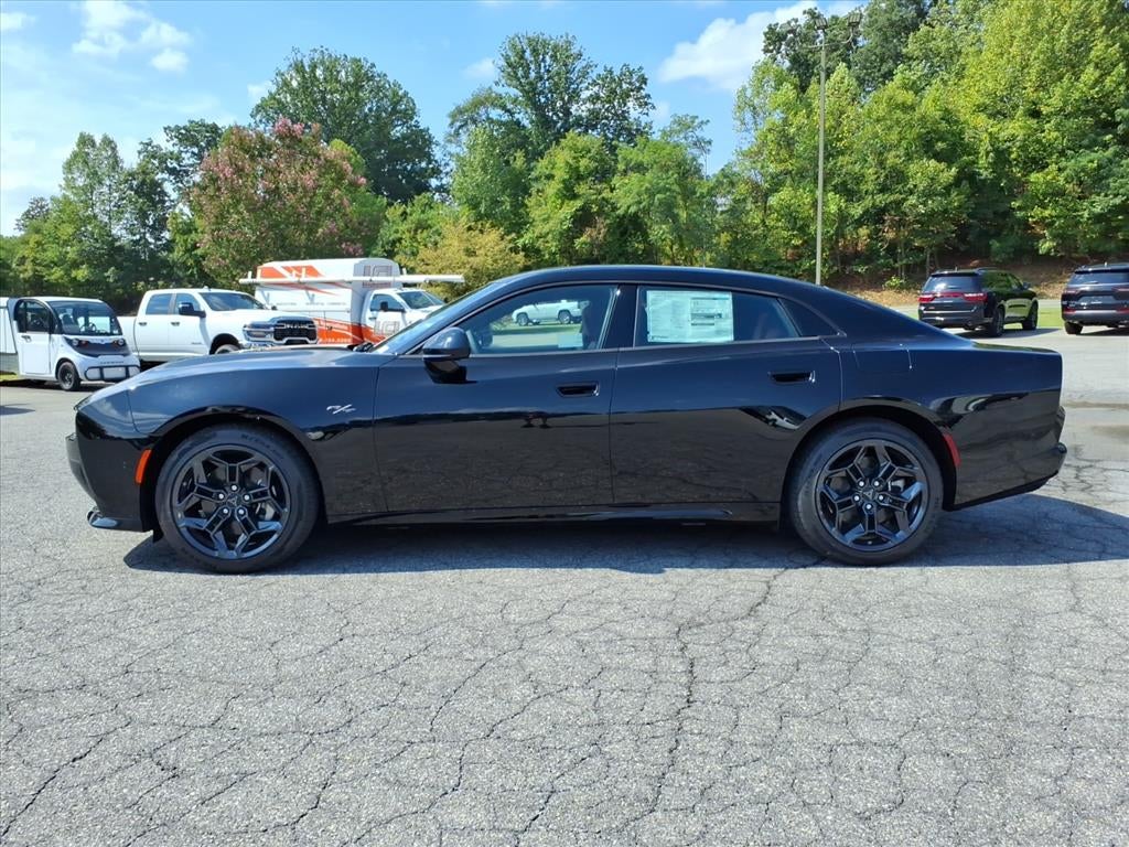 2027 Dodge Charger CHARGER R/T PLUS 4-DOOR AWD