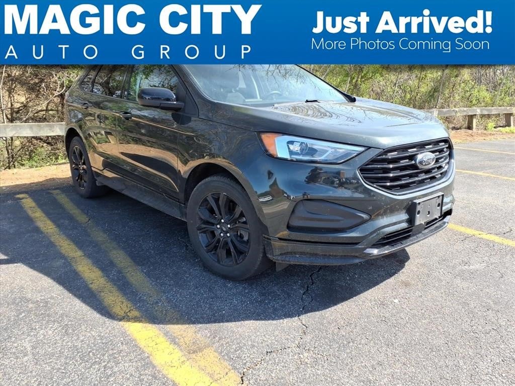 2022 Ford Edge SE