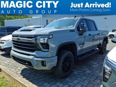 2024 Chevrolet Silverado 2500HD 4WD Crew Cab Standard Bed LT