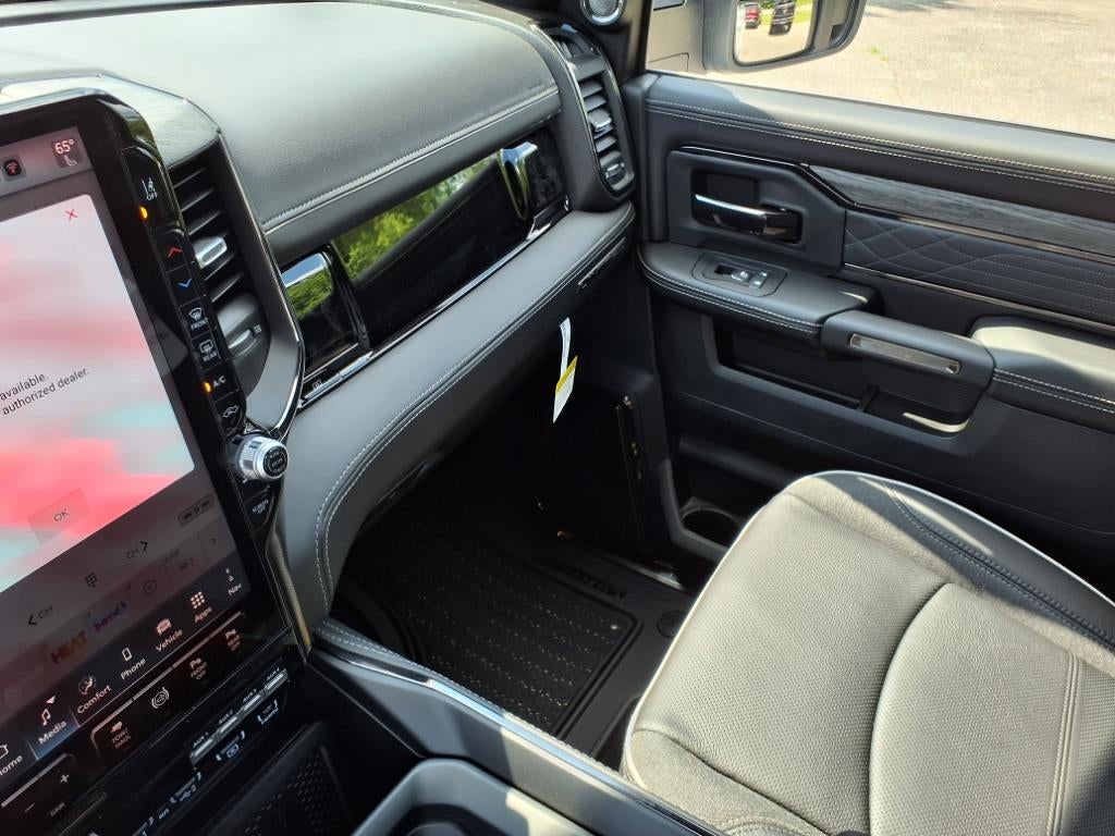 2025 RAM Ram 2500 RAM 2500 LIMITED CREW CAB 4X4 6'4' BOX