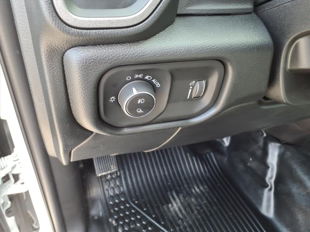 2026 RAM Ram 2500 RAM 2500 TRADESMAN REGULAR CAB 4X4 8' BOX