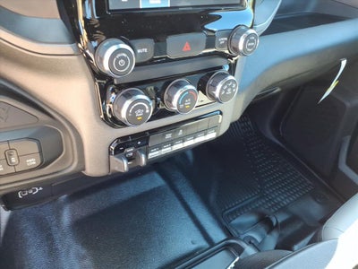 2027 RAM Ram 2500 RAM 2500 TRADESMAN CREW CAB 4X4 6'4' BOX