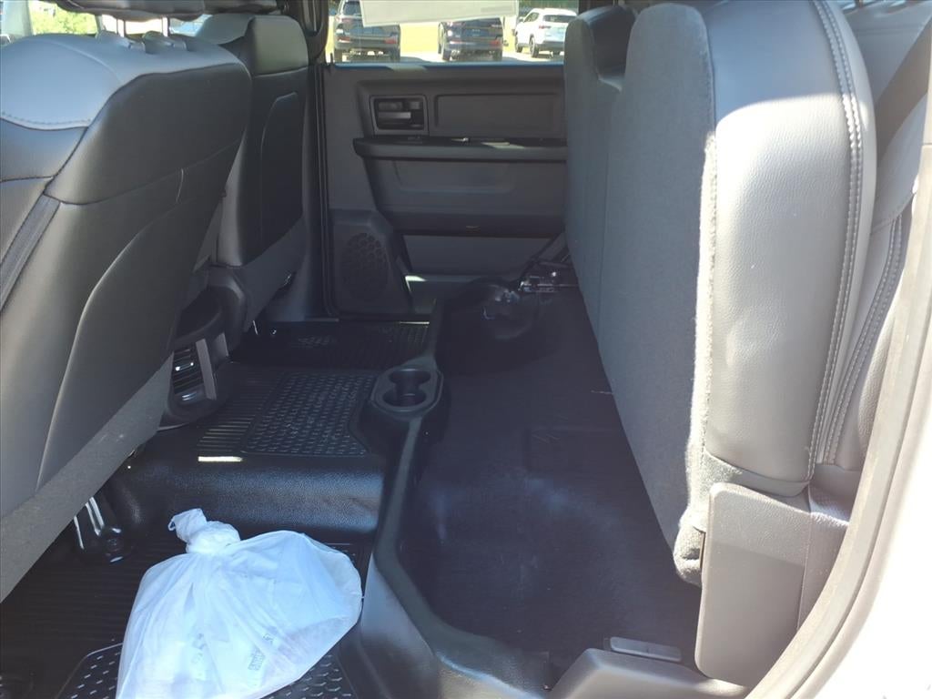 2027 RAM Ram 2500 RAM 2500 TRADESMAN CREW CAB 4X4 6'4' BOX