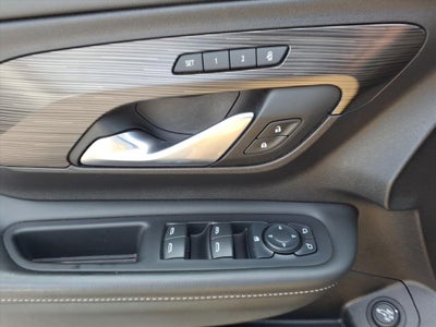 2024 GMC Terrain AWD SLT