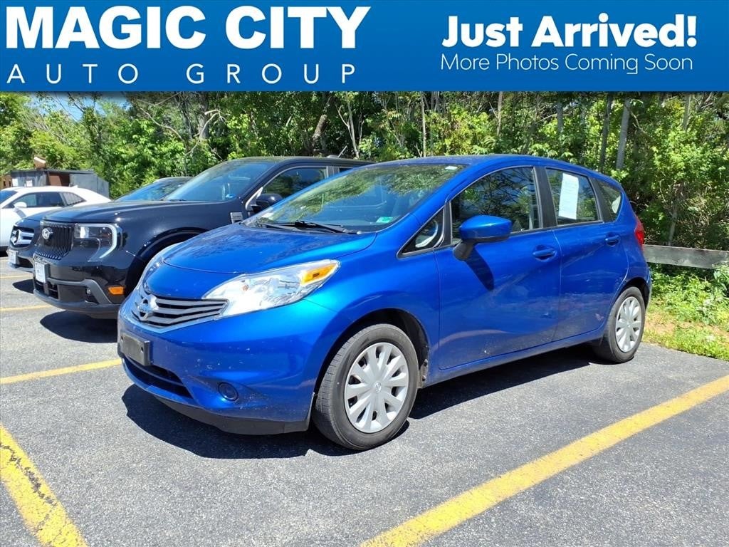 2016 Nissan Versa Note's photo