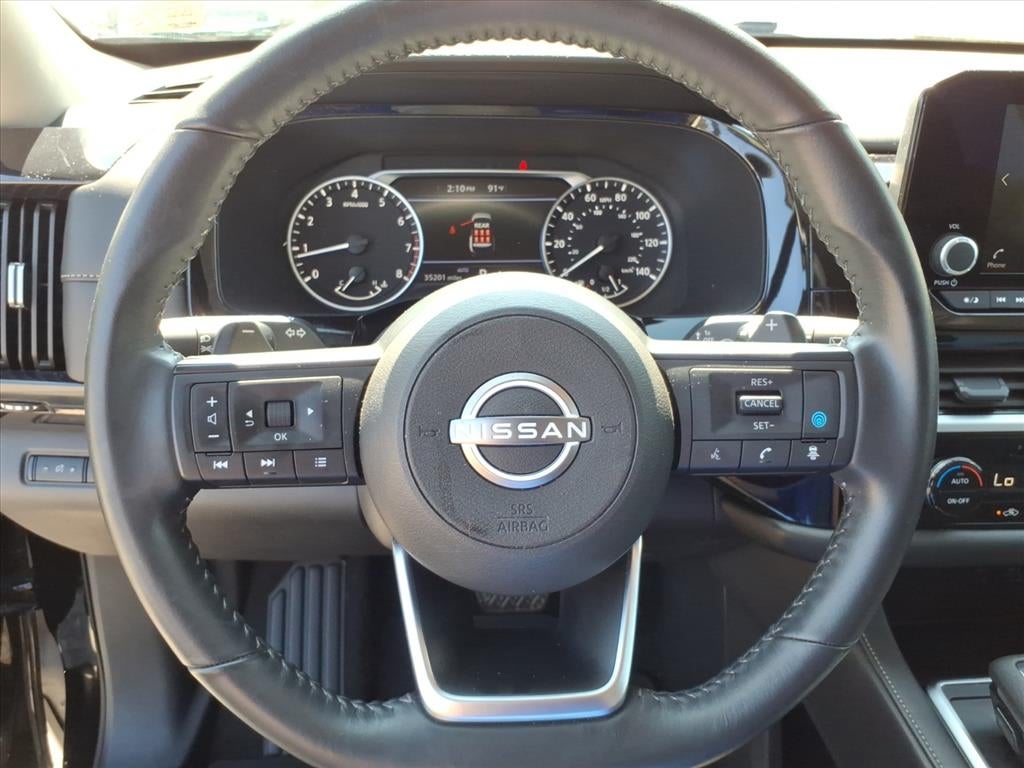 2025 Nissan Pathfinder SV 4WD