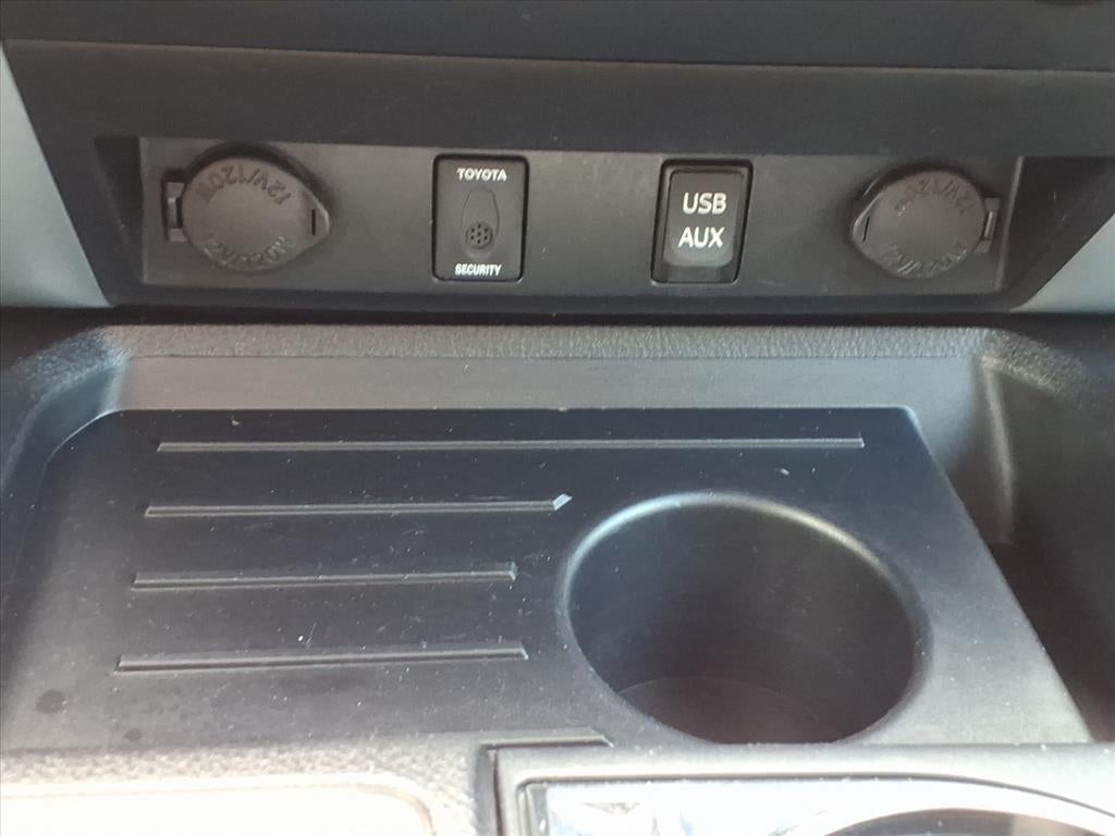 2018 Toyota Tundra SR5 5.7L V8