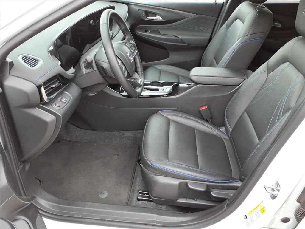 2025 Buick Envista Sport Touring FWD